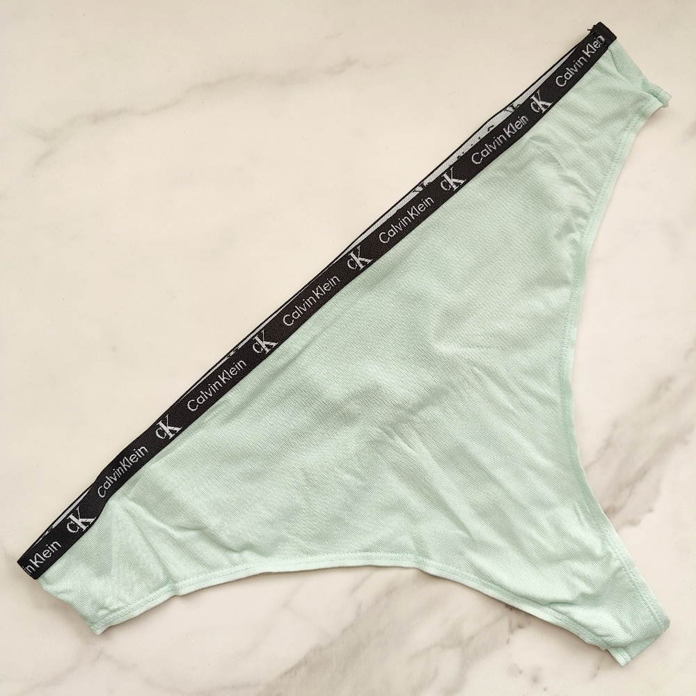 NWOT CALVIN KLEIN 1996 COTTON STRETCH MODERN THONG PANTY IN AQUA SIZE EXTRA LARG